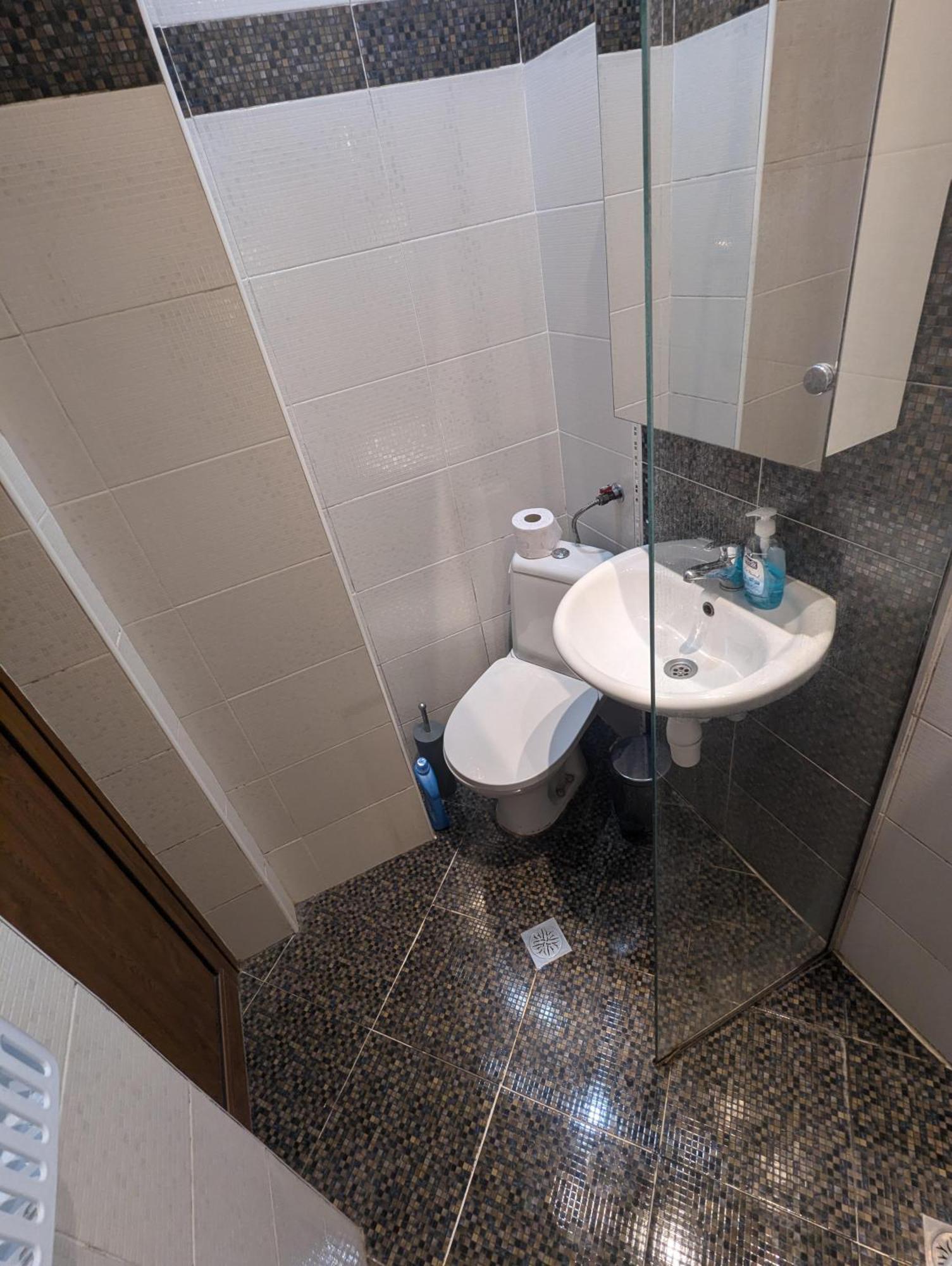 וארנה Sunny Cozy Flat In The Centre, Close To Beach, 4 Rooms, 105Sqm מראה חיצוני תמונה