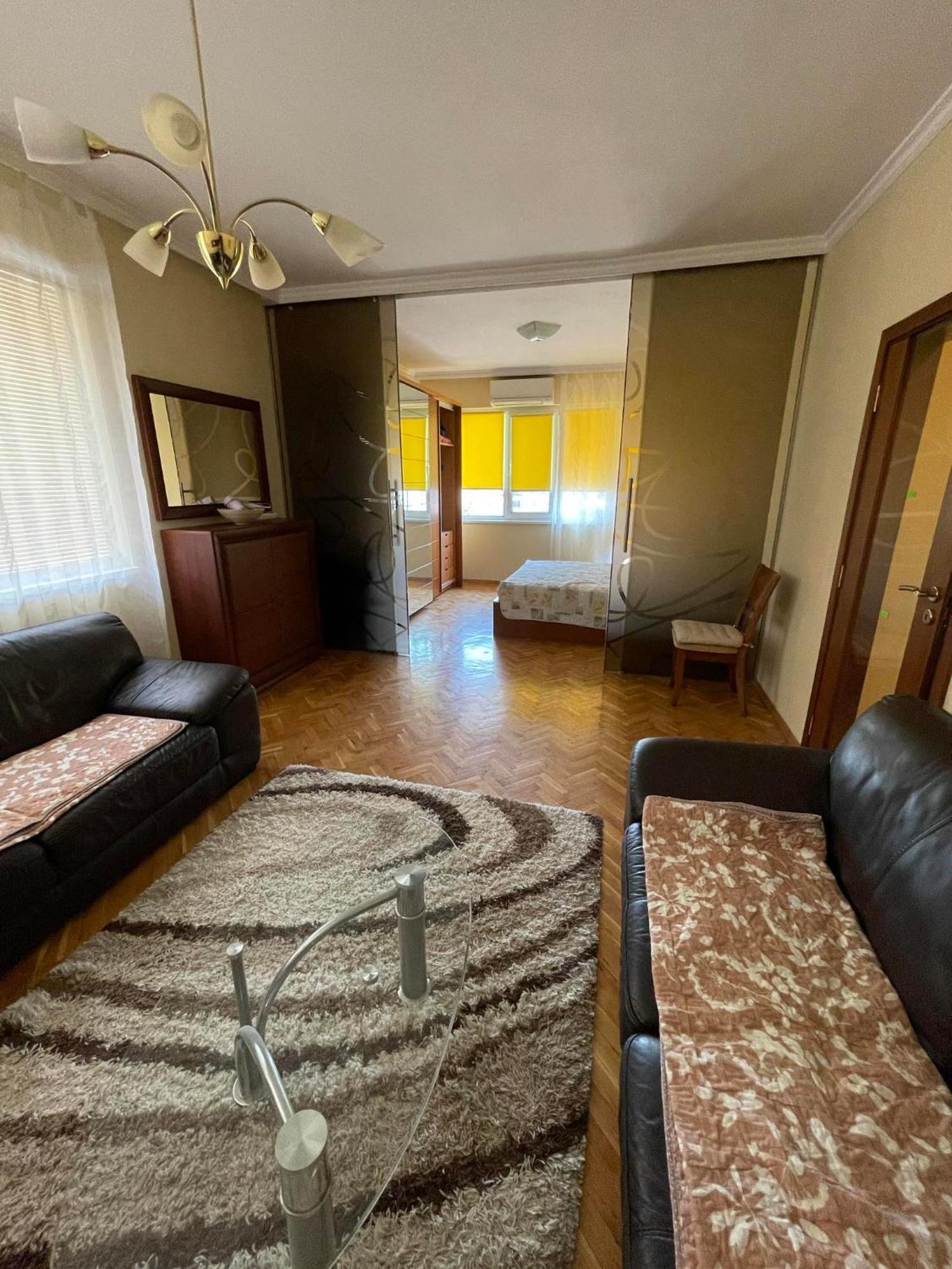 וארנה Sunny Cozy Flat In The Centre, Close To Beach, 4 Rooms, 105Sqm מראה חיצוני תמונה